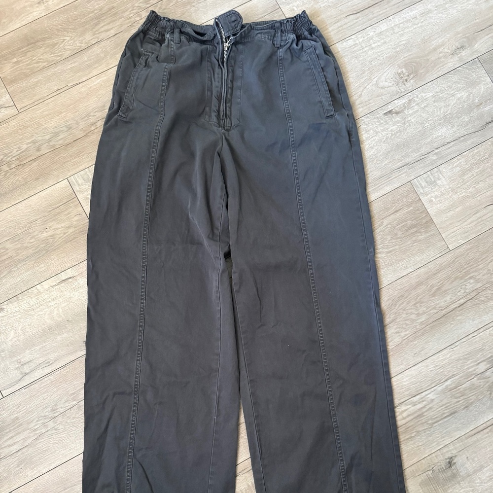 Skims oversized cargo pants